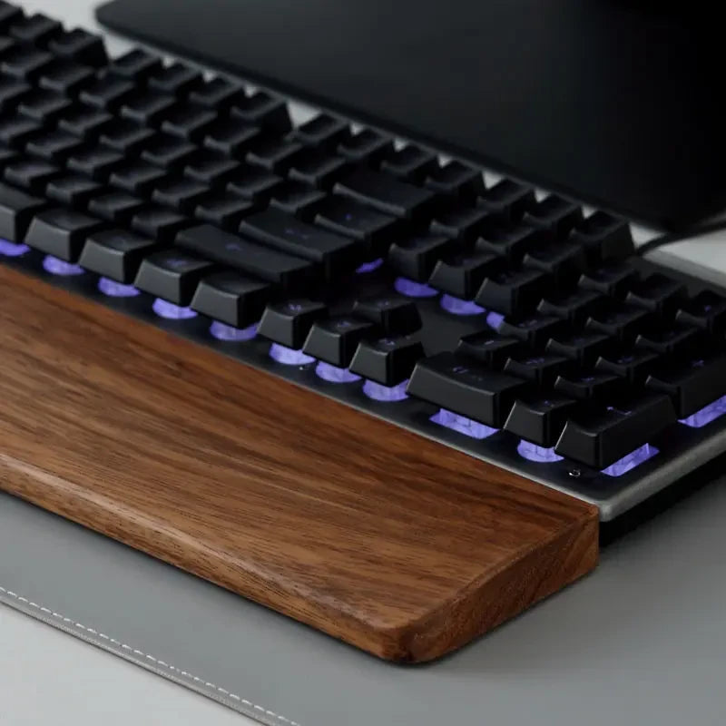 KT Wooden Wrist Wrest